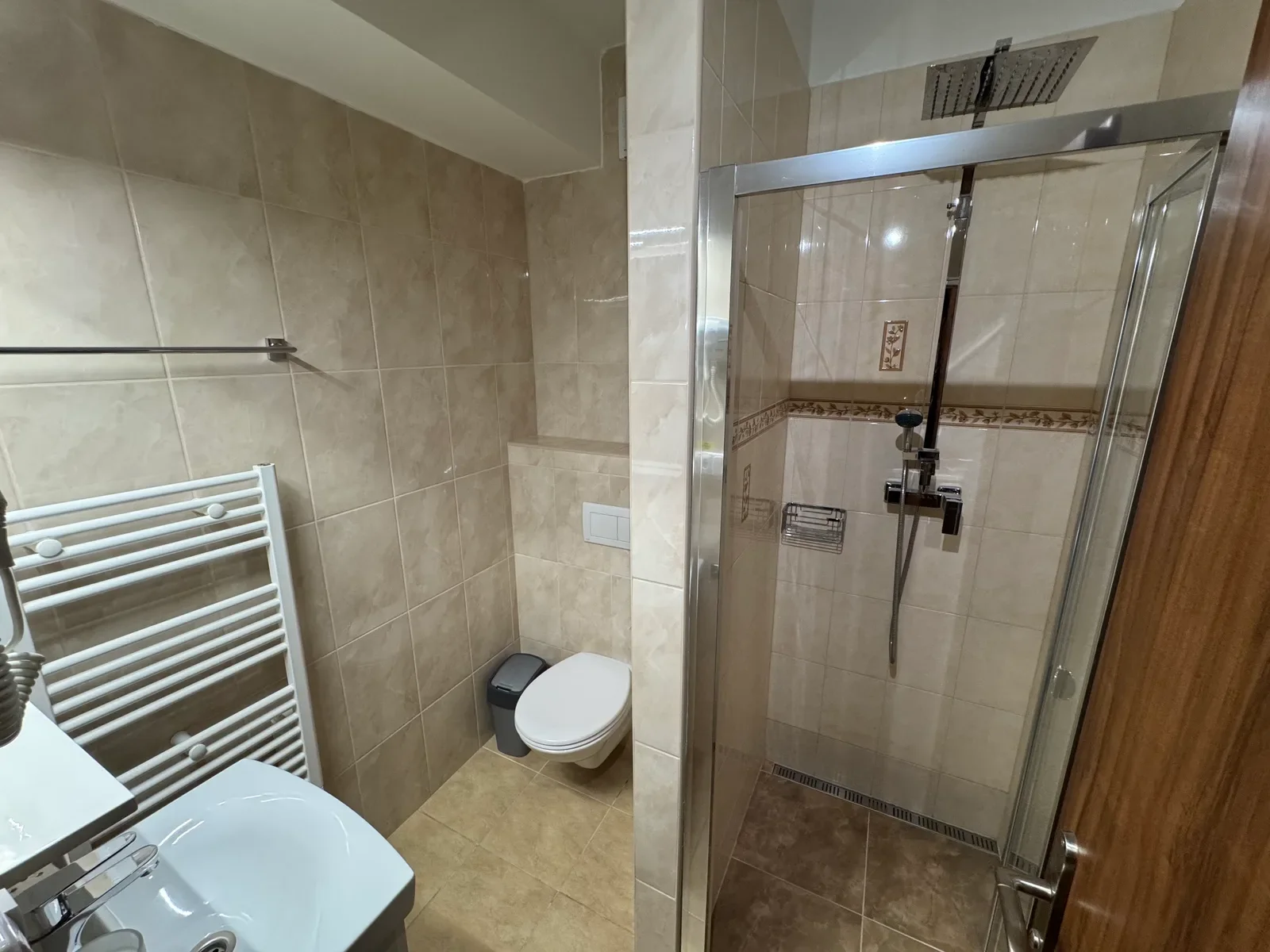 Koupelna — béžová