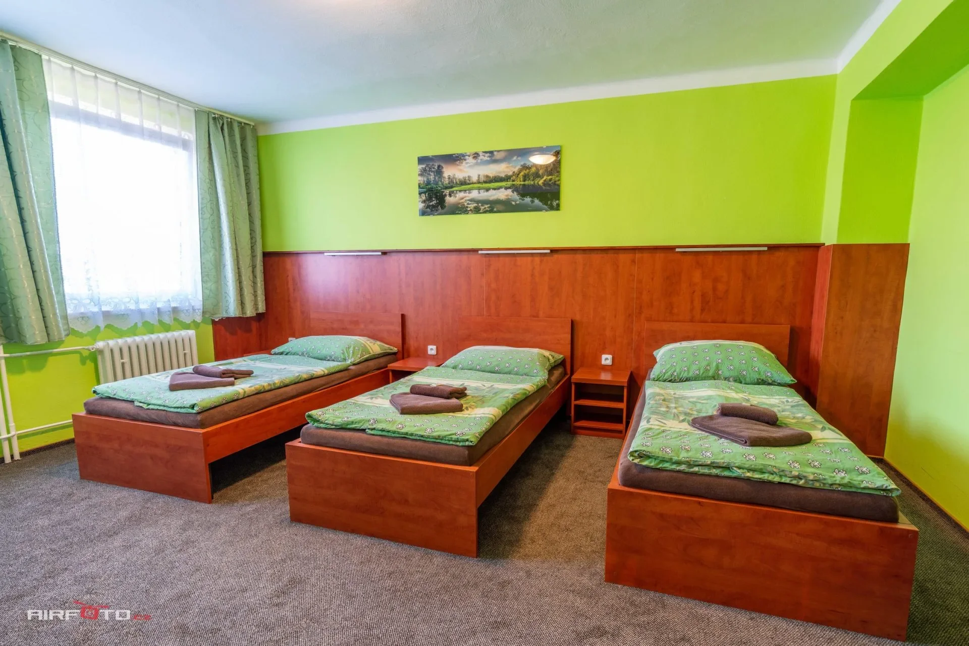 Třílůžkový pokoj